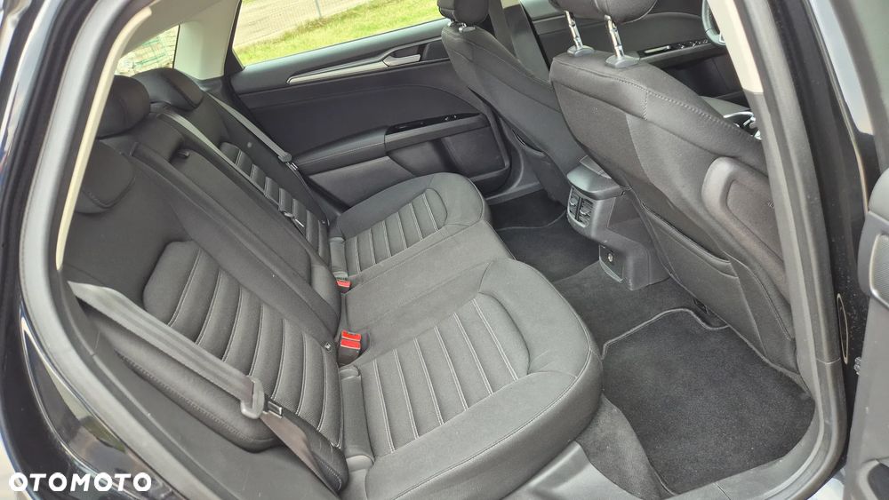 Ford Mondeo - 24