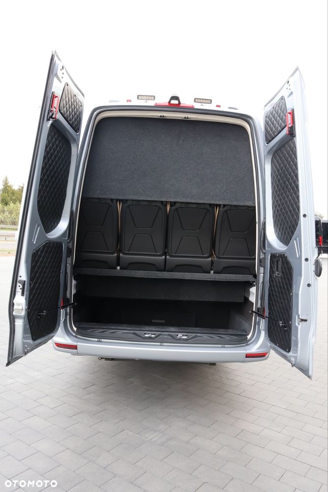Mercedes-Benz Sprinter 519 - 7