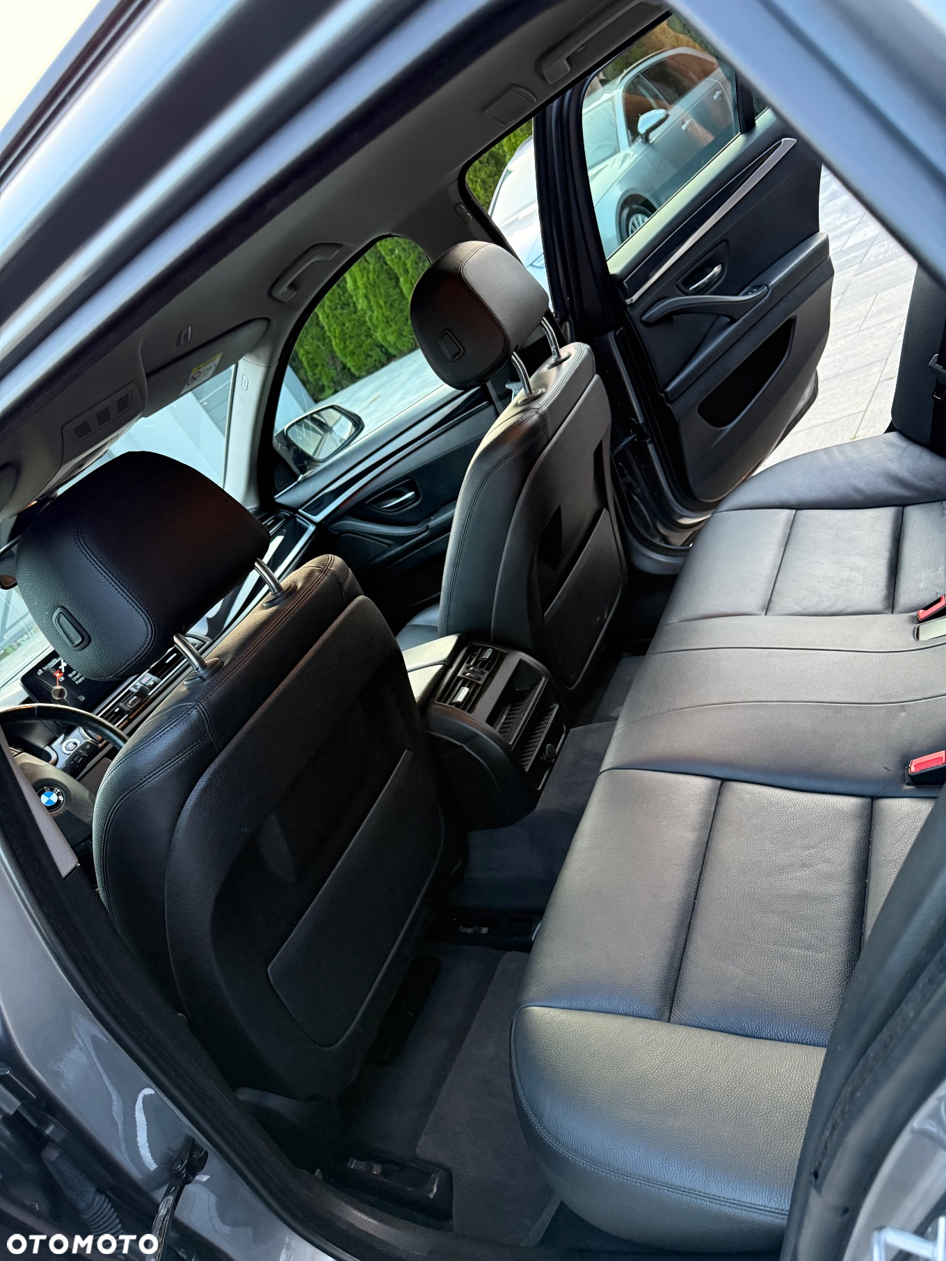 BMW Seria 5 520d Touring Luxury Line - 15