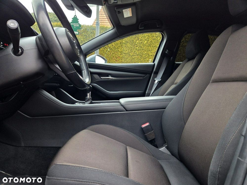 Mazda 3 SKYACTIV-D 1.8 - 8