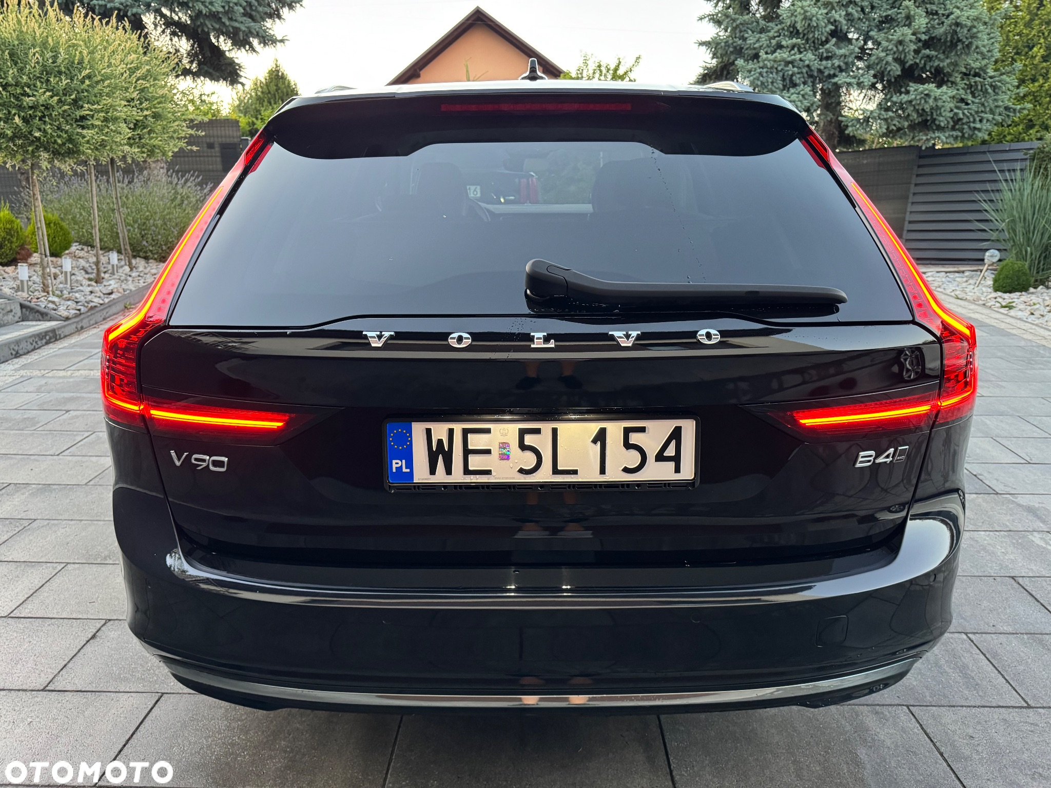 Volvo V90 B4 D AWD Inscription - 8