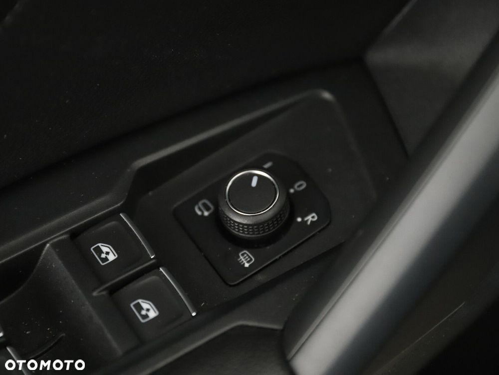 Volkswagen Tiguan 2.0 TSI 4Mot Elegance DSG - 24