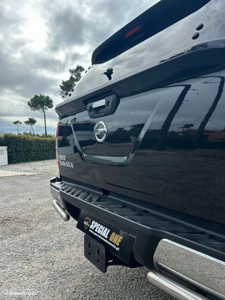 Nissan Navara 2.3 dCi CD 4WD N-Connecta - 14