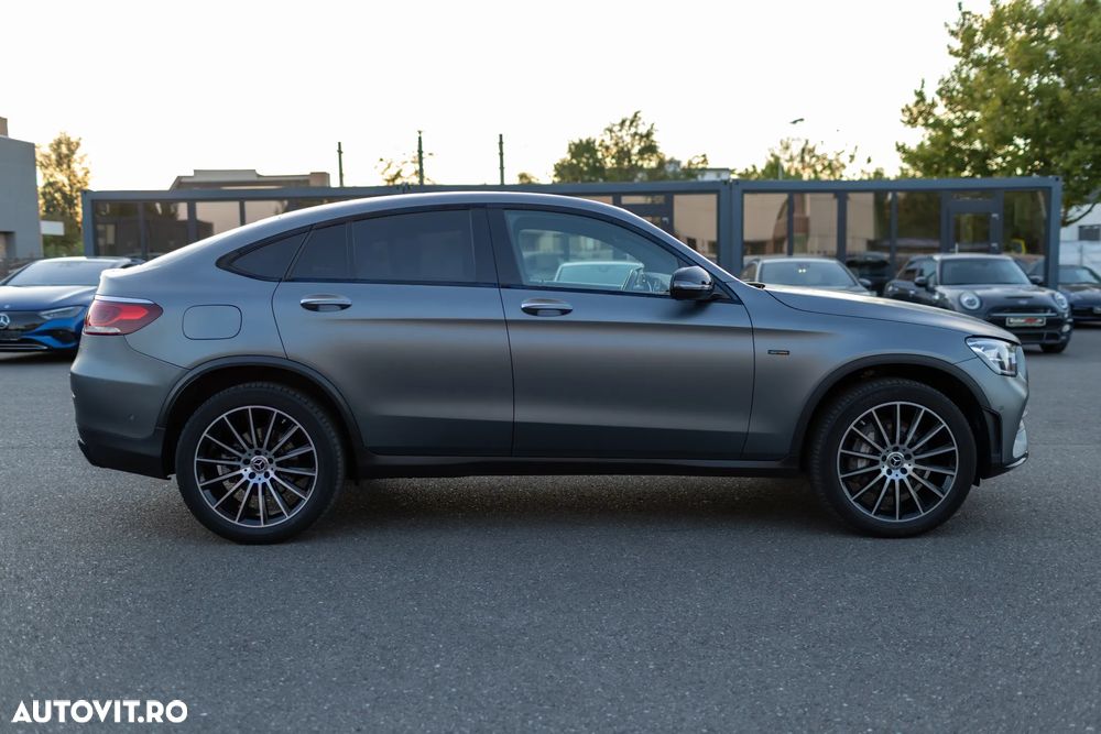 Mercedes-Benz GLC Coupe 300 e 4MATIC - 7
