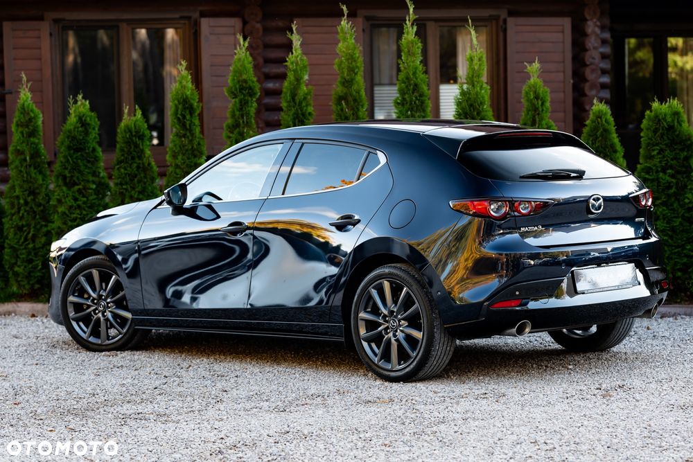 Mazda 3 2.0 mHEV Hikari - 9
