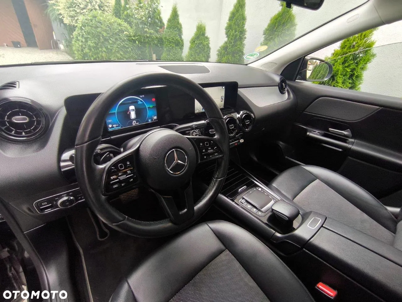Mercedes-Benz GLA 180 d 8G-DCT EDITION 2022 - 24