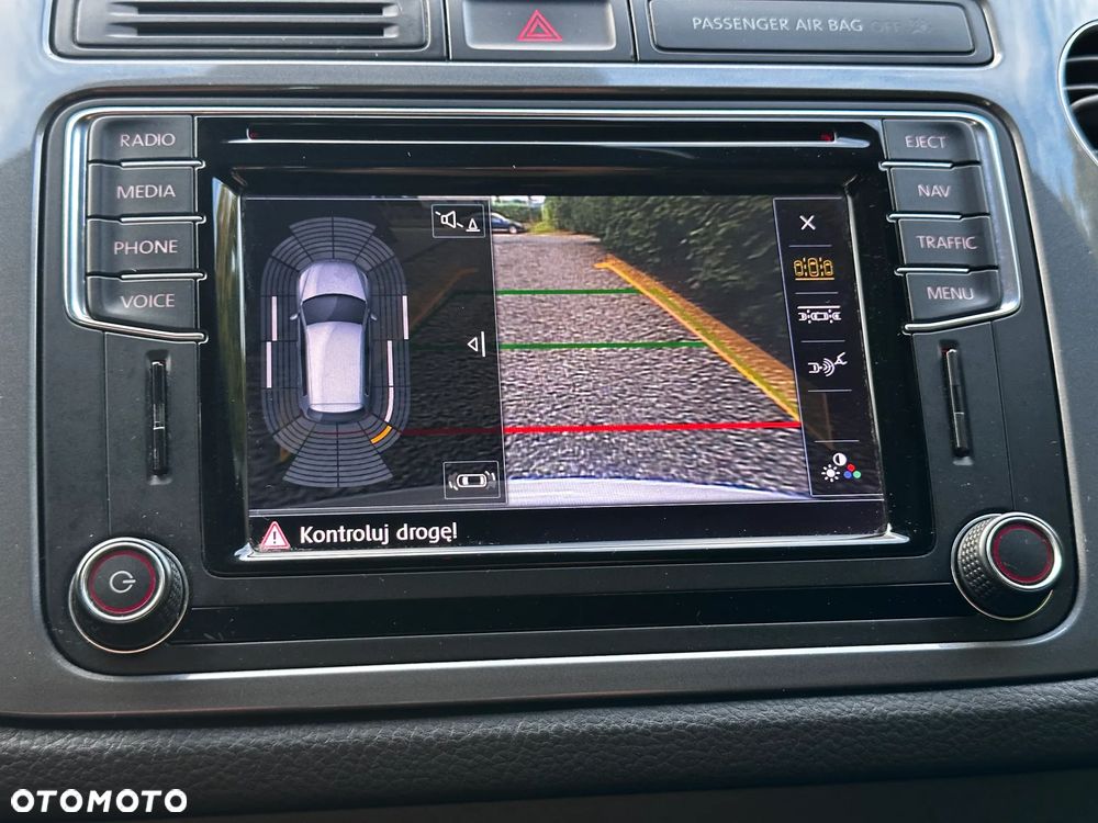 Volkswagen Tiguan 2.0 TDI SCR R-Line - 23