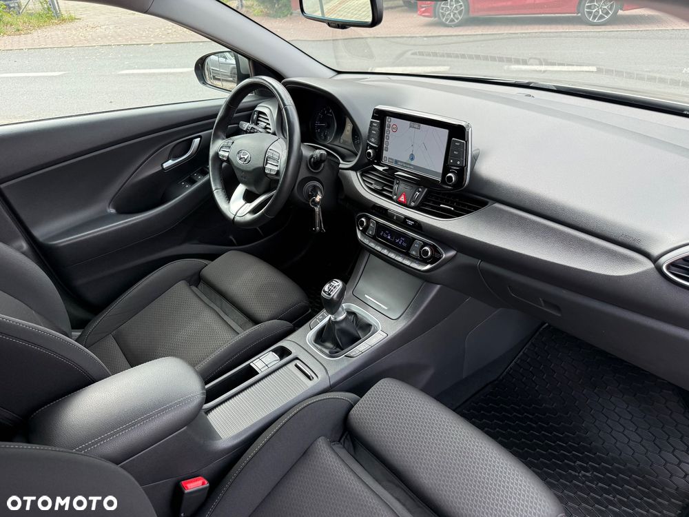 Hyundai i30 1.4 T-GDI Passion Plus - 12