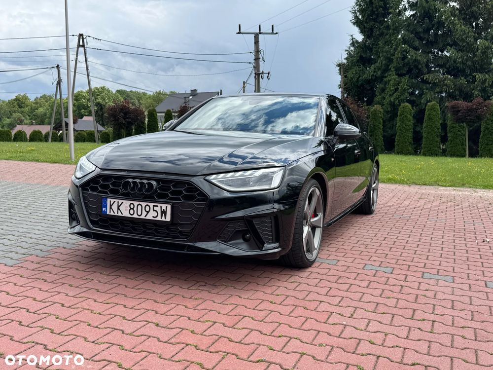 Audi A4 Limousine - 4