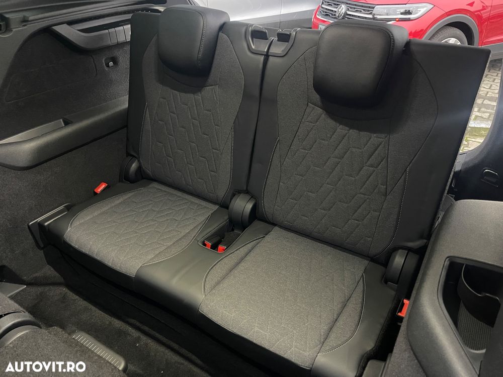 Volkswagen Tayron 2.0 TDI 4Motion DSG Life - 32