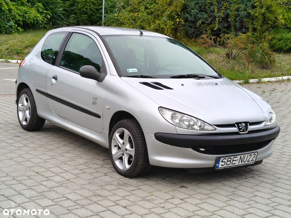 Peugeot 206 1.1 XR Presence - 12