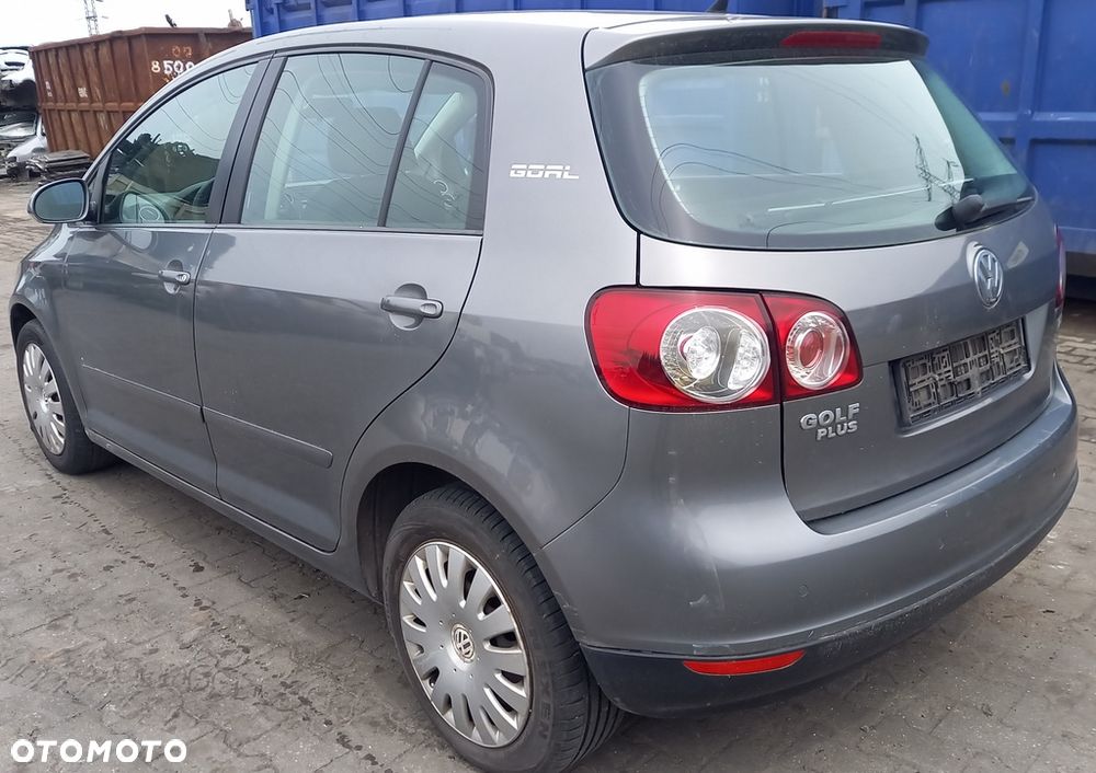 Volkswagen Golf V Plus  części maska klapa drzwi zderzak lusterko kod lakieru LA7T - 4