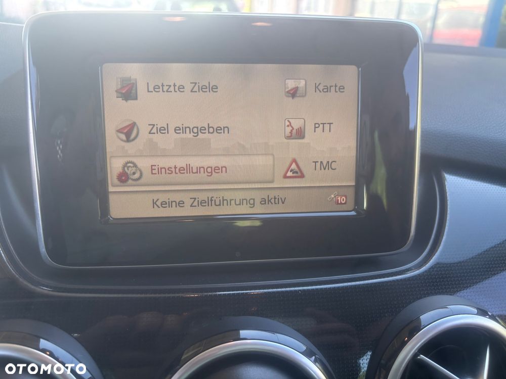 Mercedes-Benz Klasa B 180 (BlueEFFICIENCY) - 3