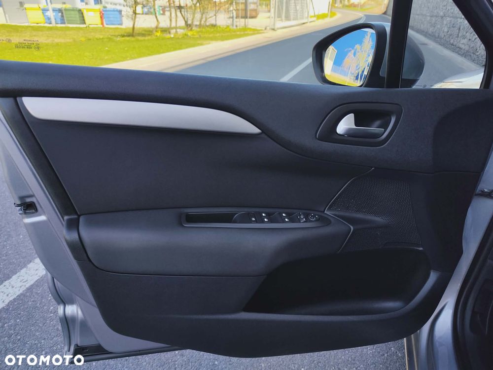 Citroën C4 PureTech 130 Stop & Start EAT6 Shine - 38