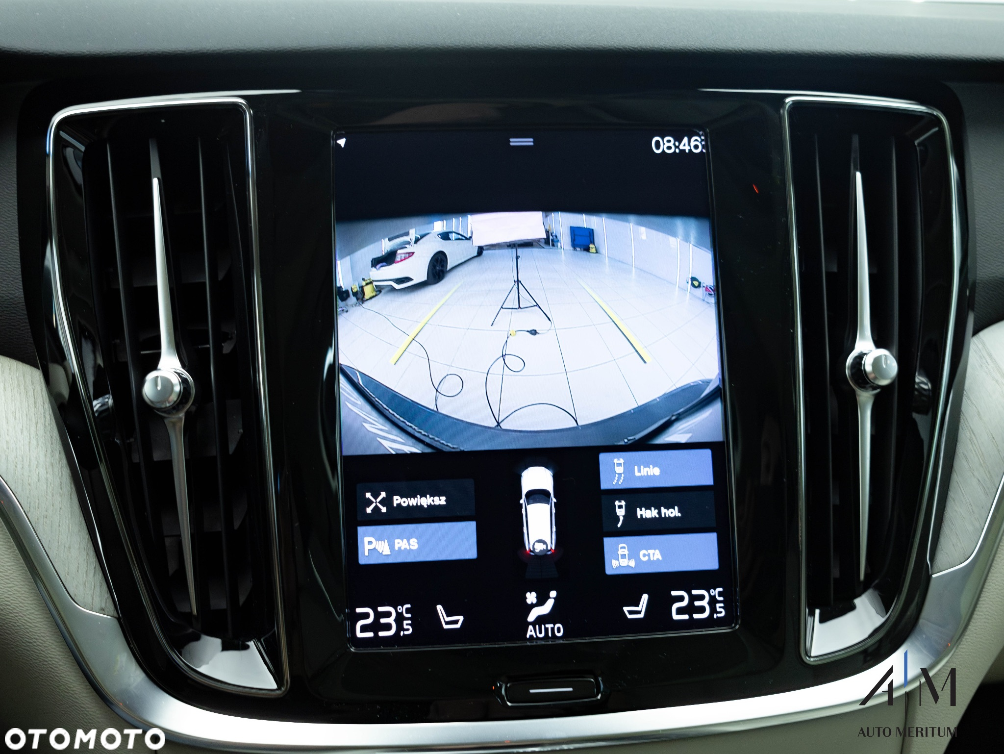 Volvo V60 Cross Country B4 D AWD Geartronic - 18