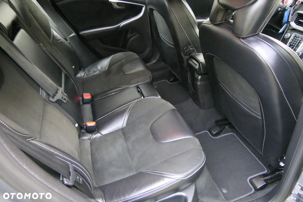 Volvo V40 D2 RDesign - 22