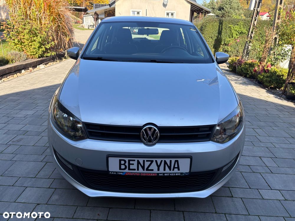 Volkswagen Polo - 2