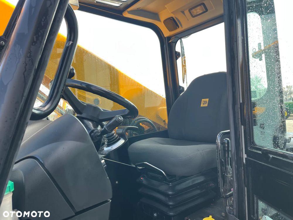 JCB 526-56 Agri Super - 9