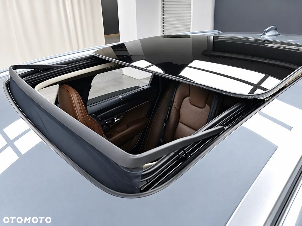 Volvo V90 Cross Country T5 AWD Pro - 13