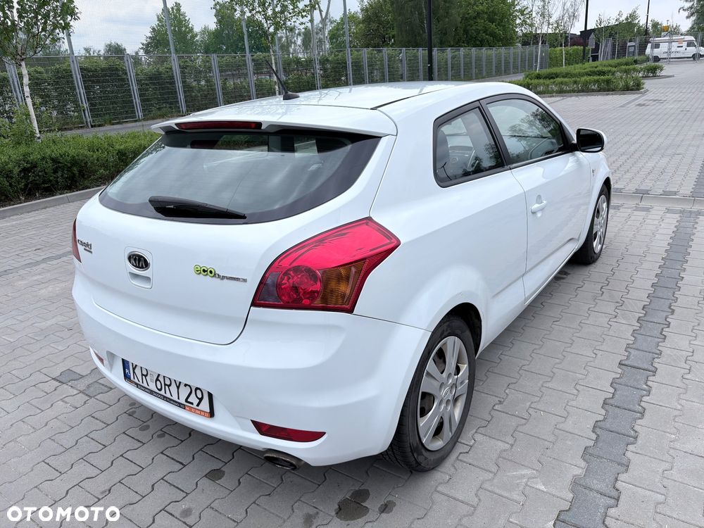 Kia ProCeed 1.4 Comfort - 4