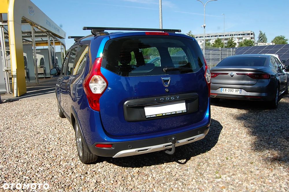 Dacia Lodgy 1.3 TCe Stepway S&S - 13