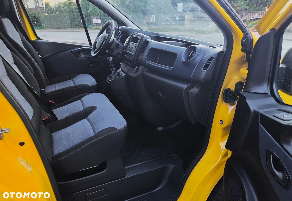 Renault Trafic - 11