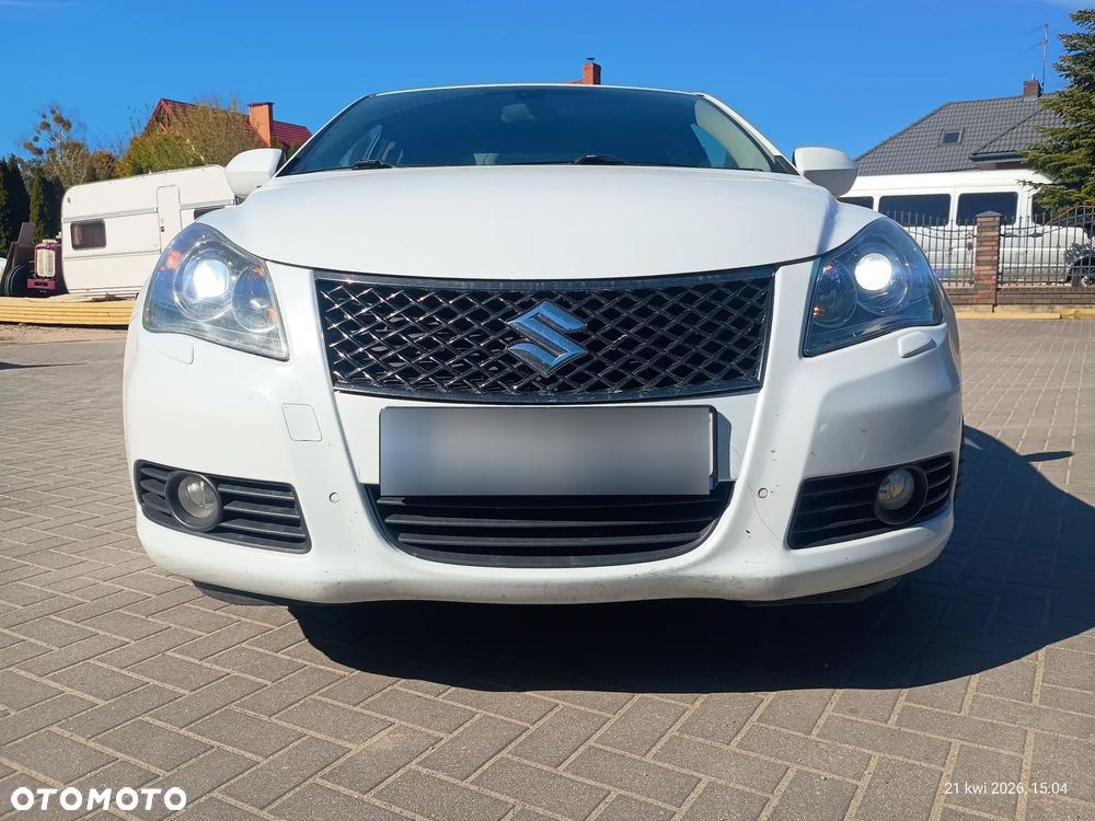 Suzuki Kizashi - 3