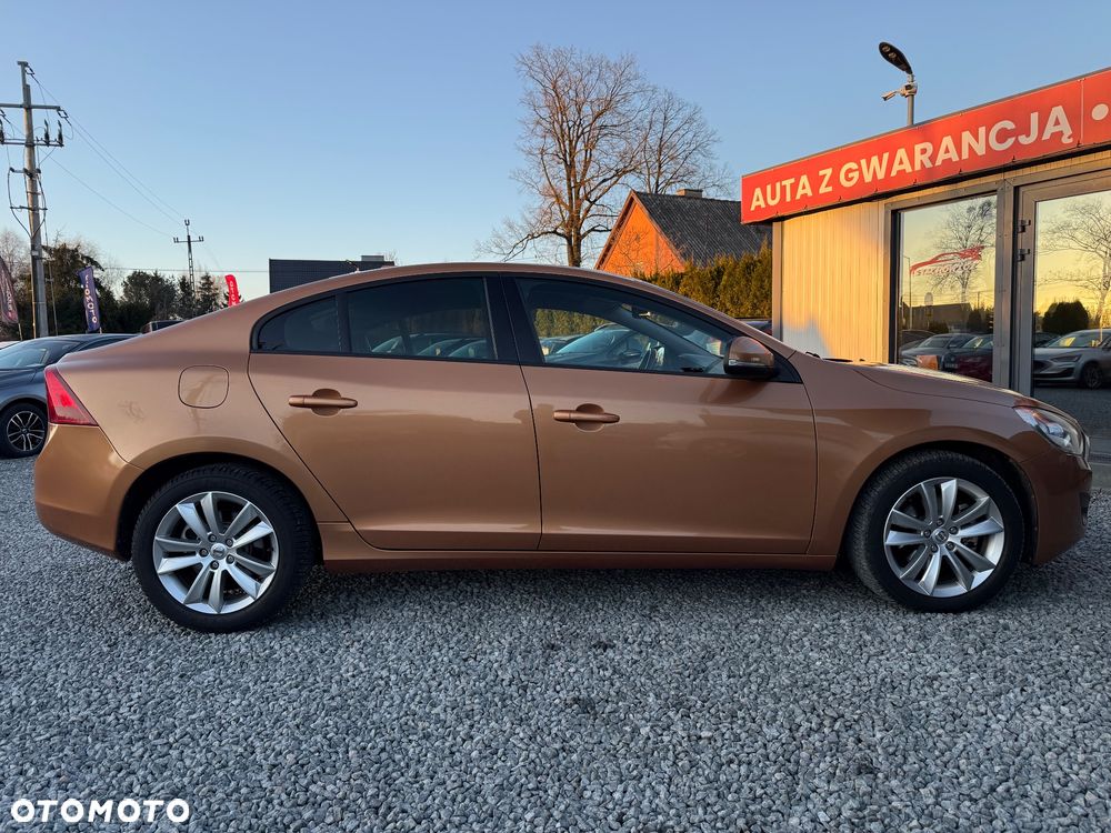 Volvo S60 D3 Geartronic R-Design - 15