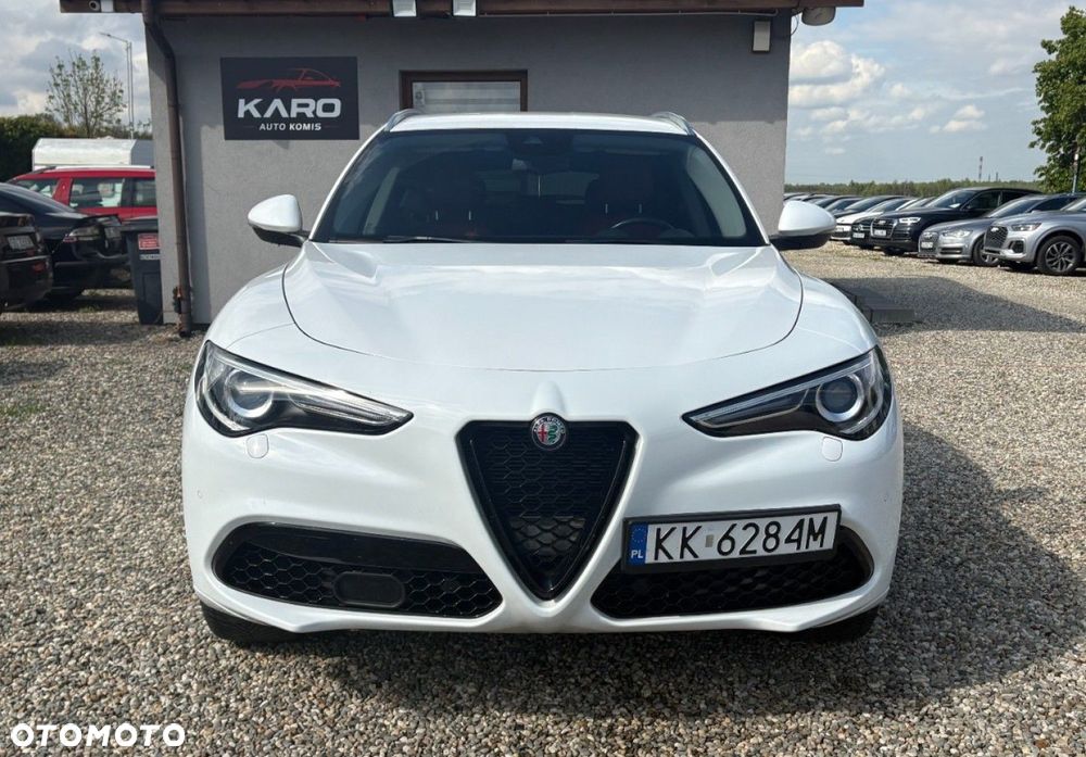 Alfa Romeo Stelvio - 7