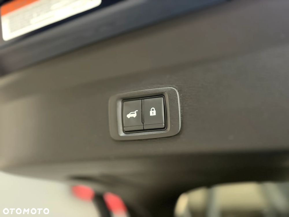 Mitsubishi Outlander Instyle - 24