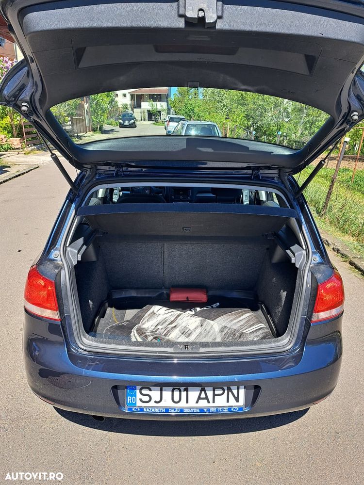 Volkswagen Golf 1.6 TDI BlueMotion Technology DPF Comfortline - 13