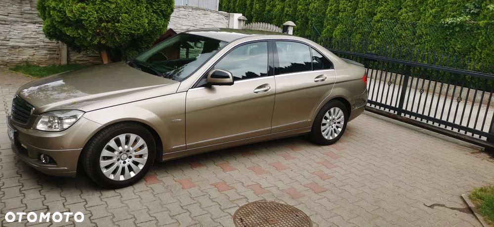 Mercedes-Benz Klasa C 220 CDI DPF Classic - 4