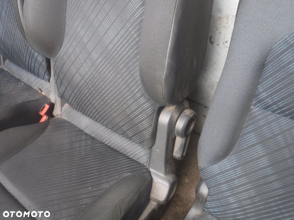 Citroen Berlingo II Peugeot Partner II fotel fotele siedzenia przod tyl Europa - 9
