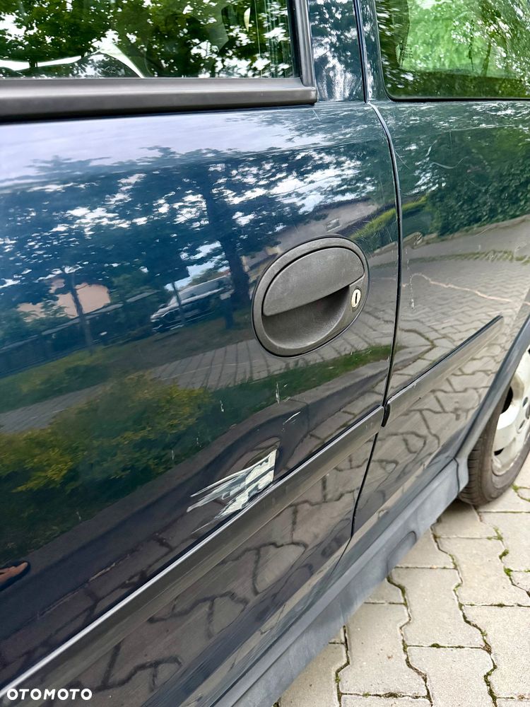 Opel Corsa - 5