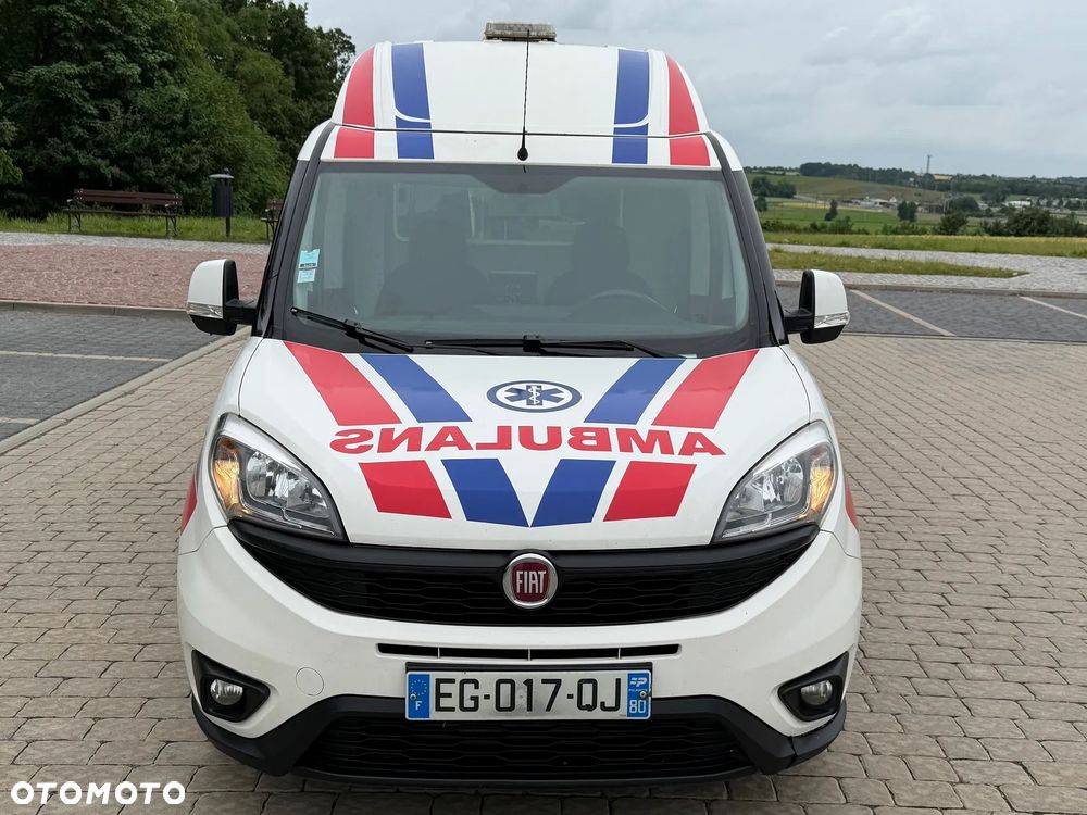 Fiat Doblo Karetka Ambulans Ambulance Sanitarny EN1789 - 2