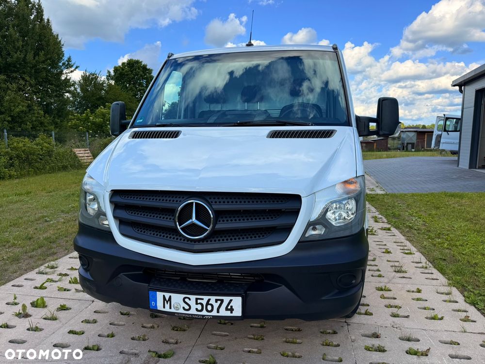 Mercedes-Benz Sprinter - 23