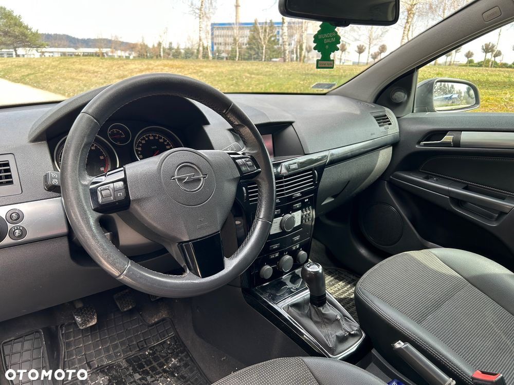 Opel Astra 1.9 CDTI Sport - 8