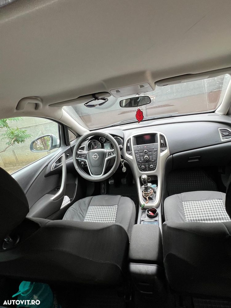 Opel Astra 1.7 CDTI - 7