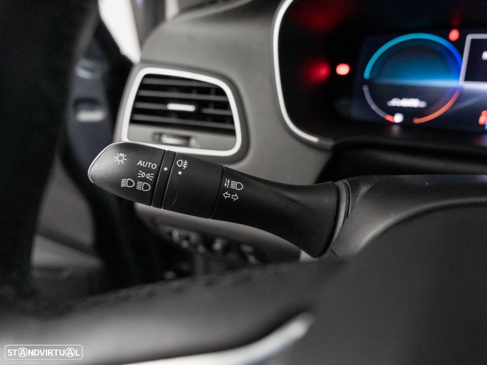 Renault Mégane Sport Tourer 1.6 E-Tech Plug-In Zen - 20
