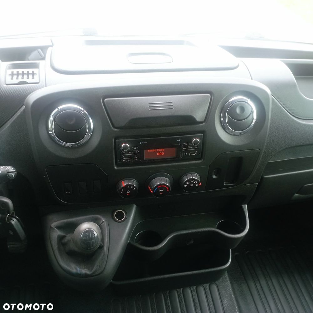 Renault Master - 10