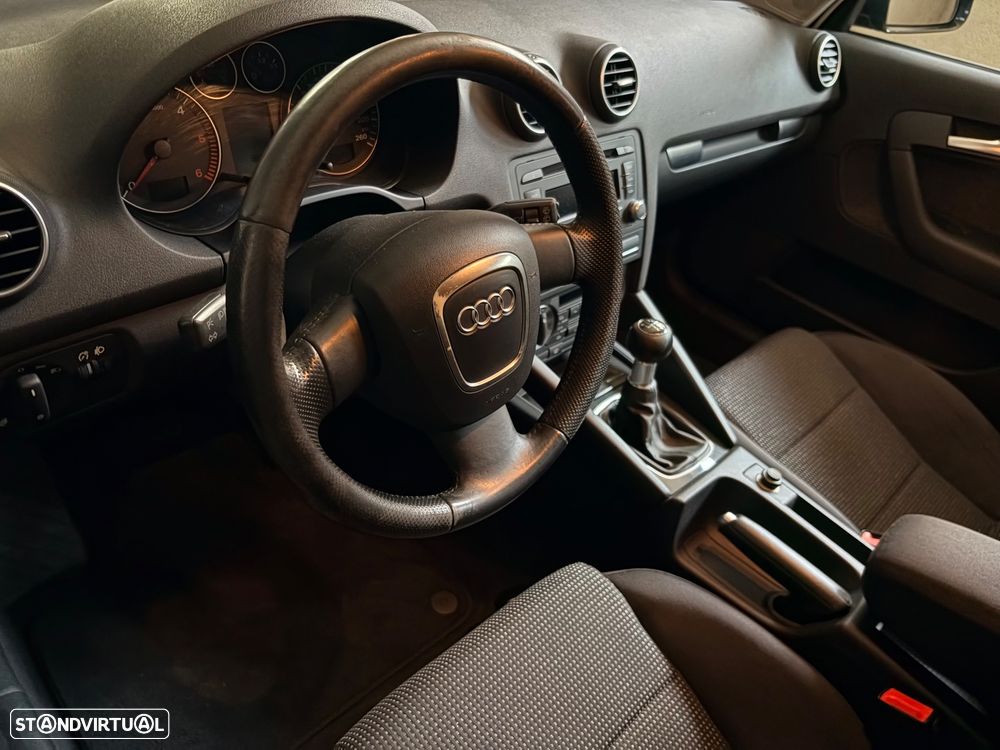 Audi A3 Sportback 2.0 TDi Sport - 14