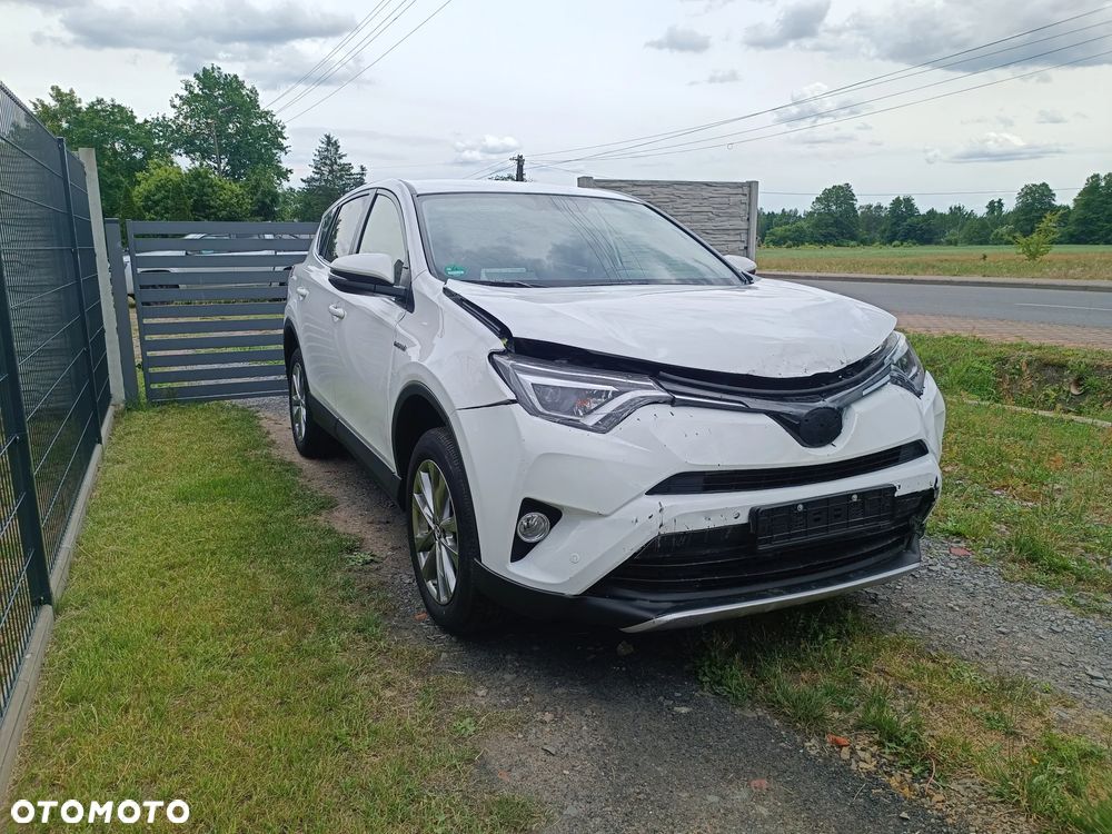 Toyota RAV4 Hybrid Premium 4x4 - 3
