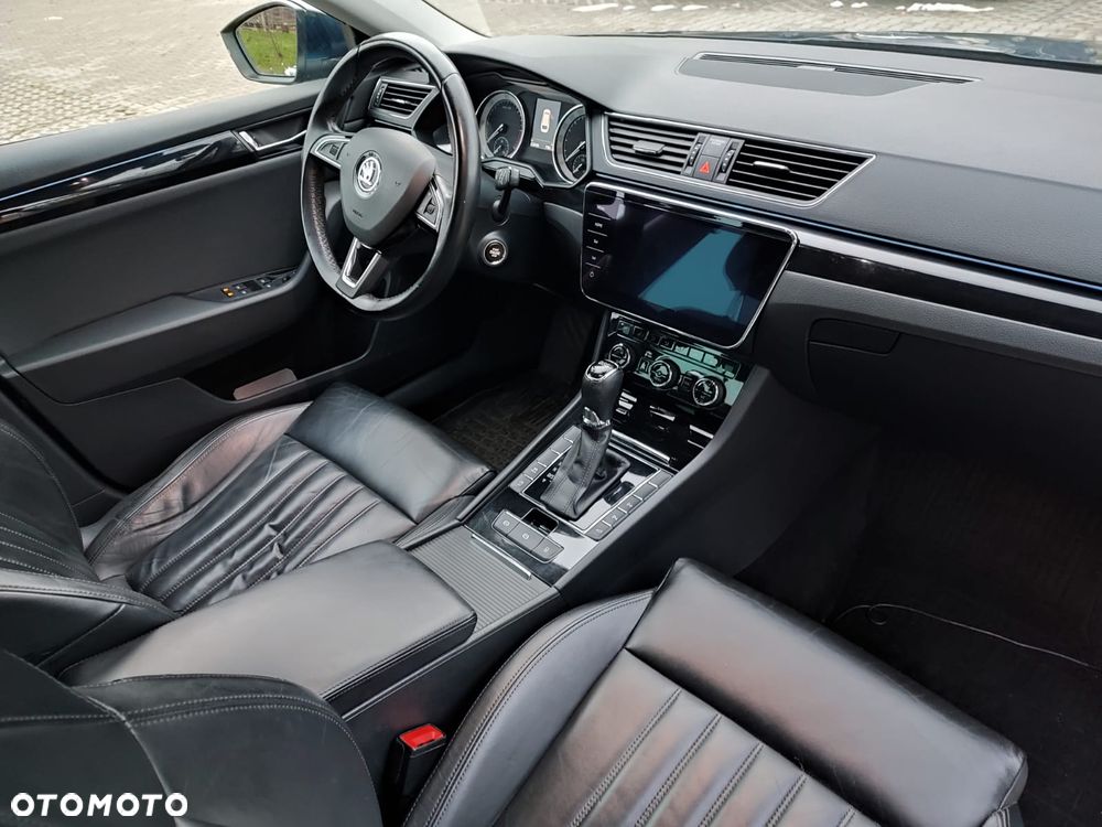 Skoda Superb 2.0 TDI DSG L&K - 13