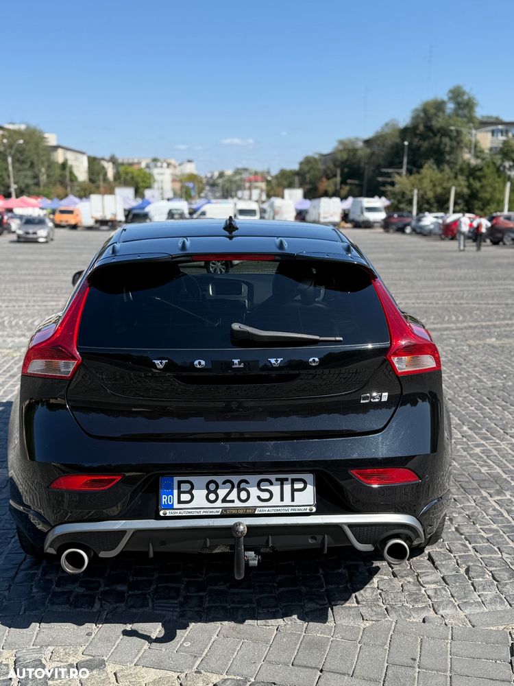 Volvo V40 D3 Geartronic RDesign - 3