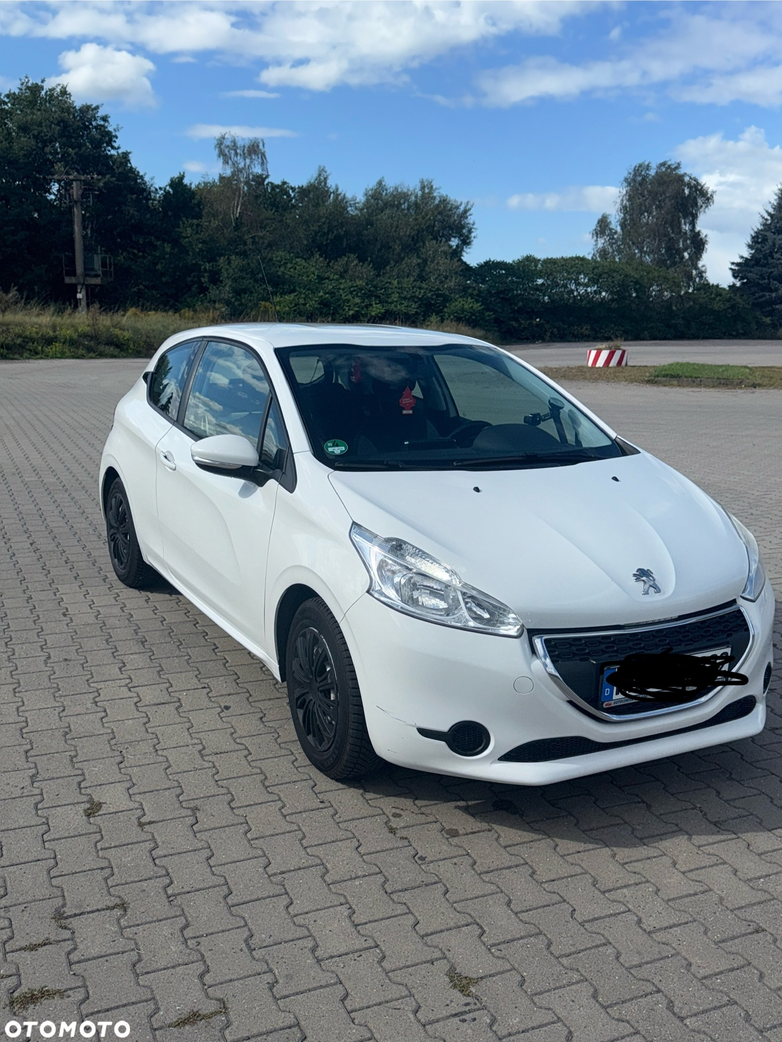 Peugeot 208 - 26