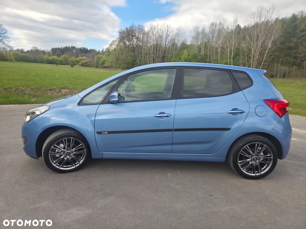 Hyundai ix20 1.4 blue Comfort - 10