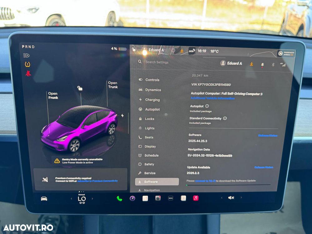 Tesla Model Y Long Range Dual Motor AWD - 30