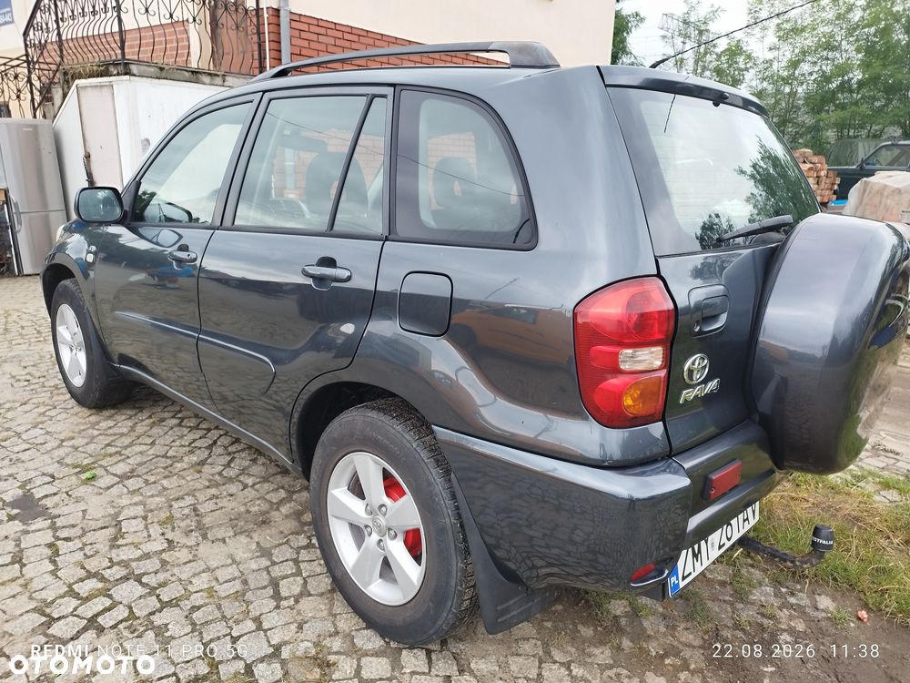 Toyota RAV4 - 2