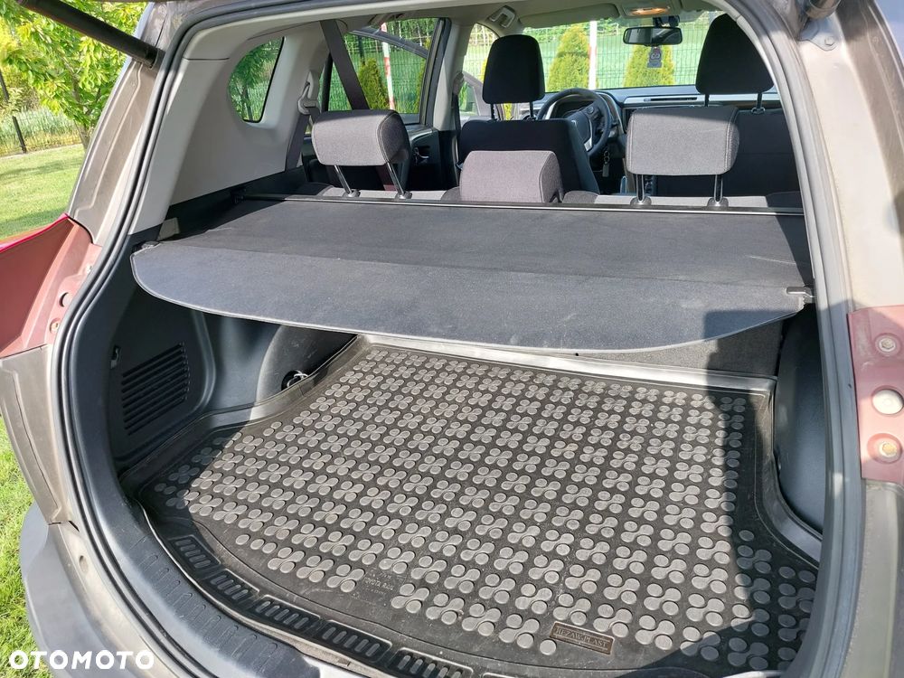 Toyota RAV4 2.0 D-4D 4x2 Start-Stop - 24