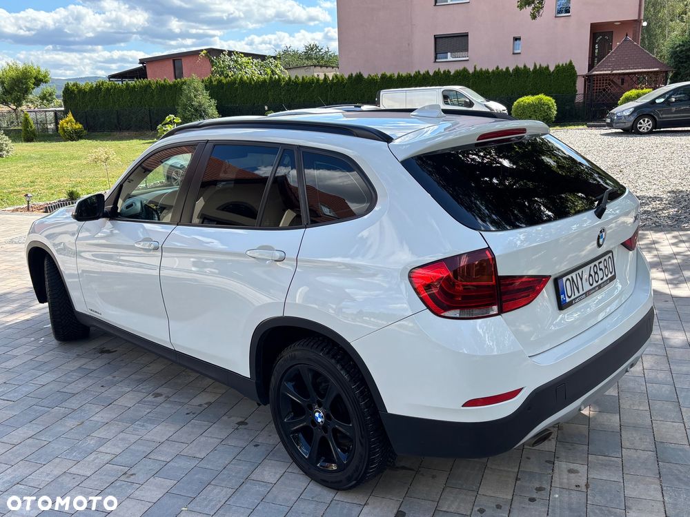 BMW X1 sDrive16d xLine - 8